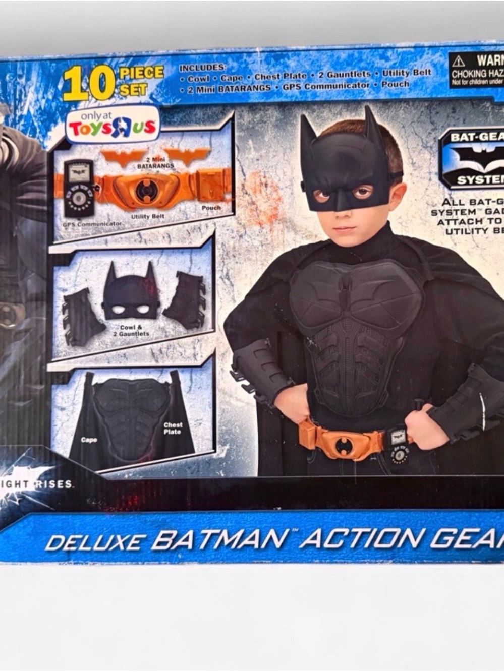 2012 Dark Knight Rises Deluxe Batman Action Toys R Us Exclusive 10 Pc costume